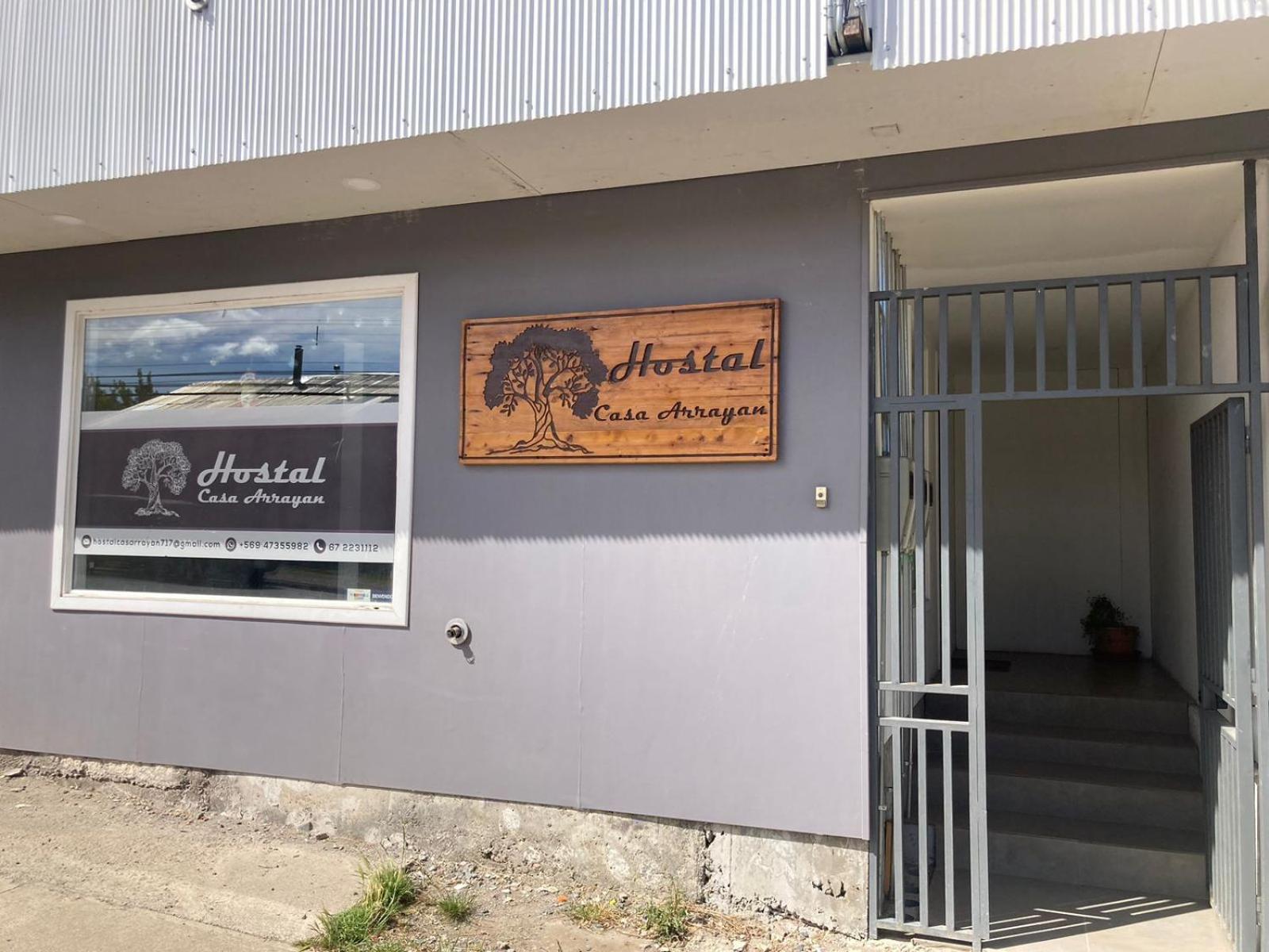 Hostal Casa Arrayan Coyhaique Exterior photo